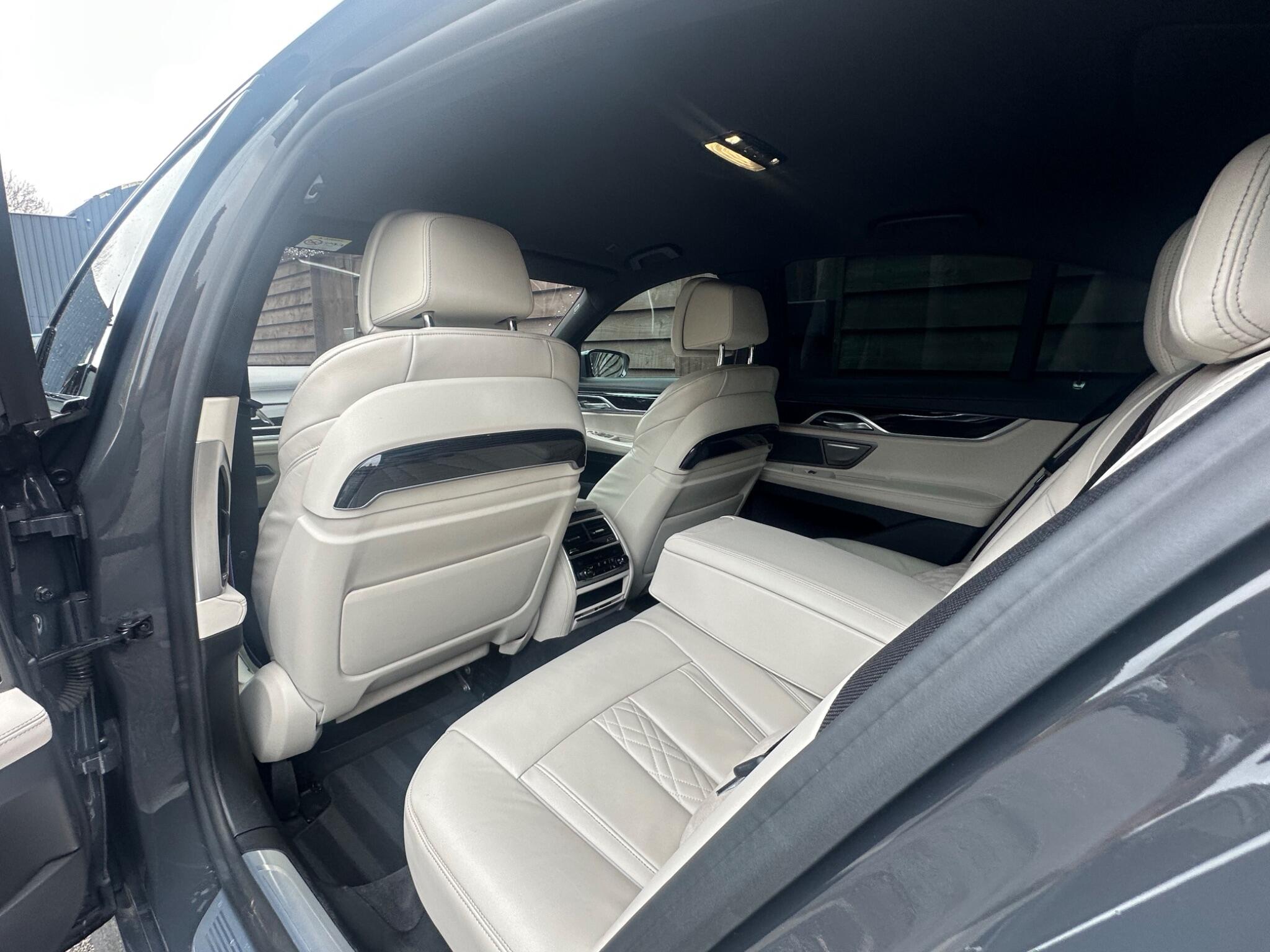 BMW 7 Series 3.0 730d MHT M Sport Auto xDrive Euro 6 (s/s) 4dr 4dr Automatic 2026