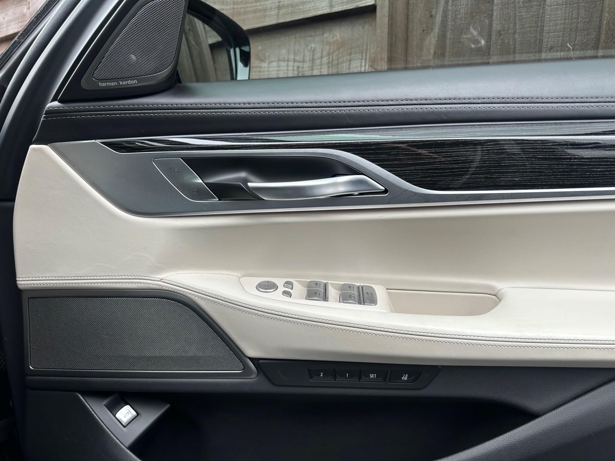 BMW 7 Series 3.0 730d MHT M Sport Auto xDrive Euro 6 (s/s) 4dr 4dr Automatic 2026