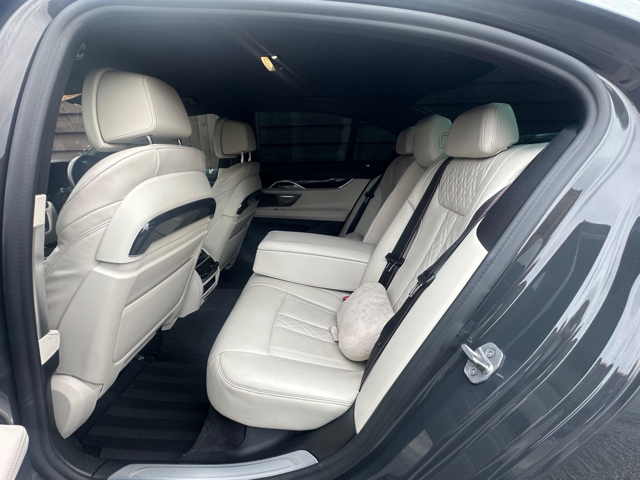 BMW 7 Series 3.0 730d MHT M Sport Auto xDrive Euro 6 (s/s) 4dr 4dr Automatic 2026