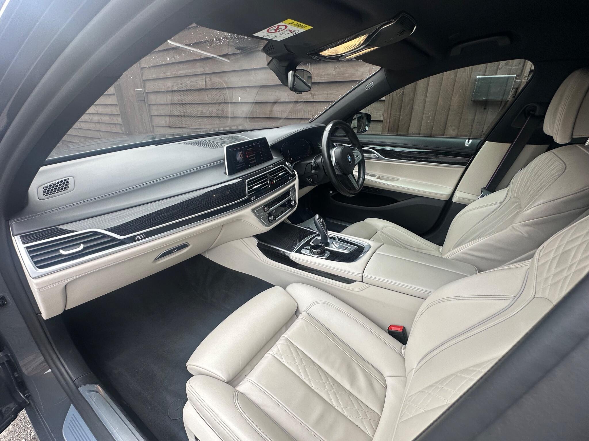 BMW 7 Series 3.0 730d MHT M Sport Auto xDrive Euro 6 (s/s) 4dr 4dr Automatic 2026