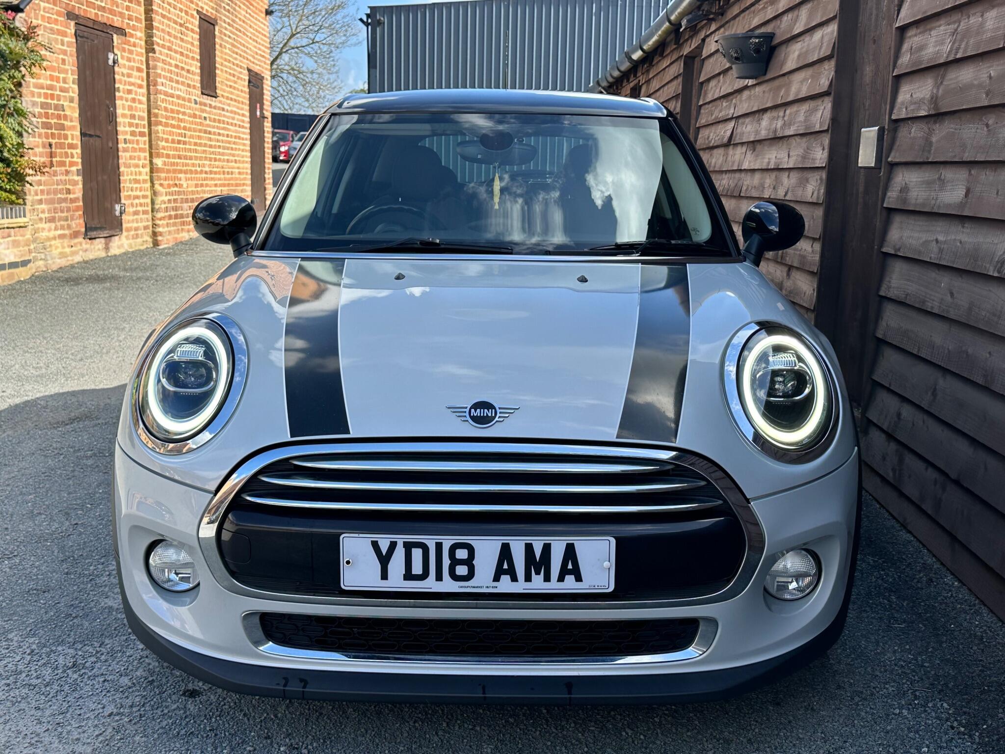 MINI Hatch 1.5 Cooper Steptronic Euro 6 (s/s) 5dr 5dr Automatic 2026