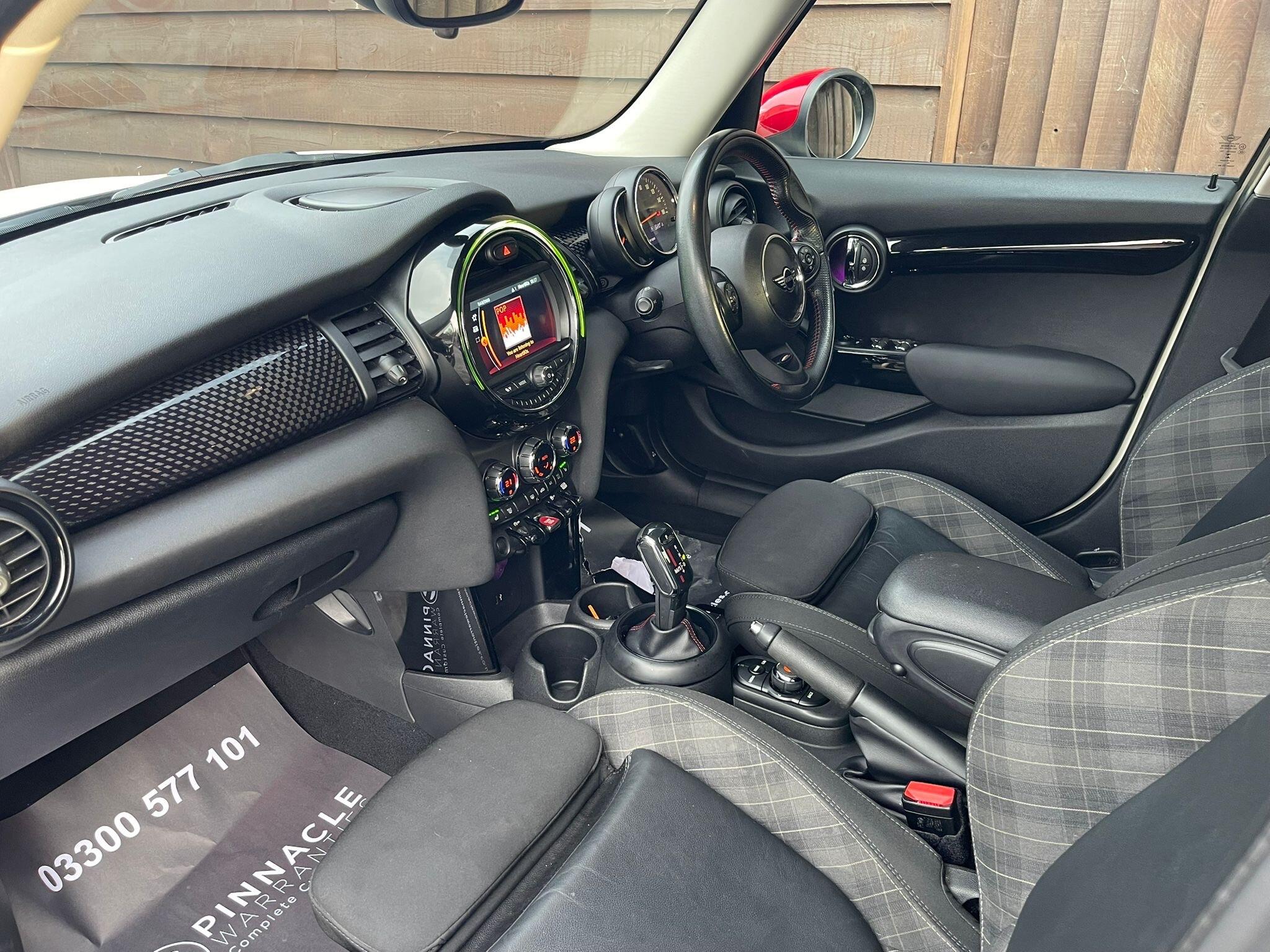 MINI Hatch 2.0 Cooper S Steptronic Euro 6 (s/s) 5dr 5dr Automatic 2026