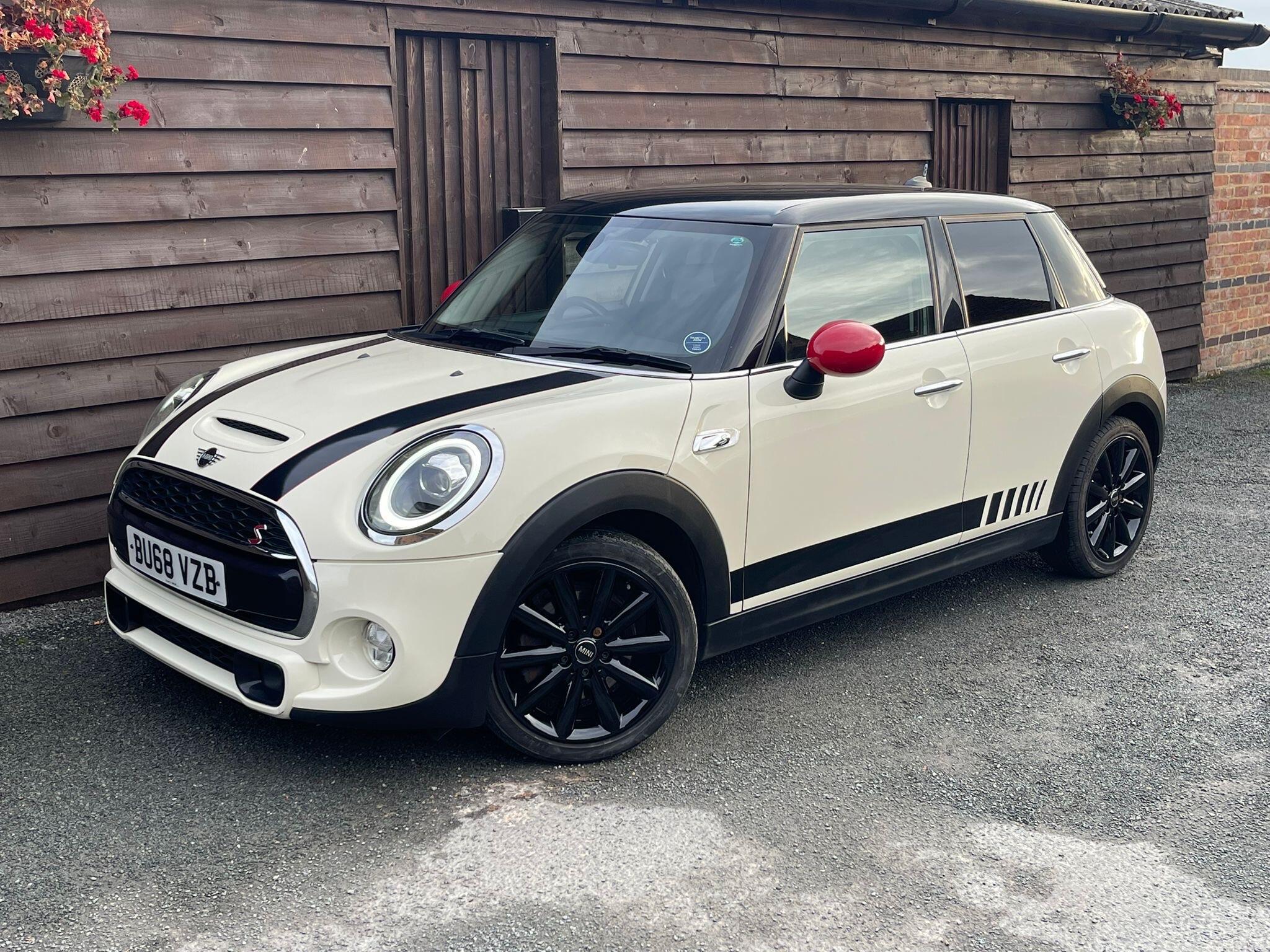 MINI Hatch 2.0 Cooper S Steptronic Euro 6 (s/s) 5dr 5dr Automatic 2026