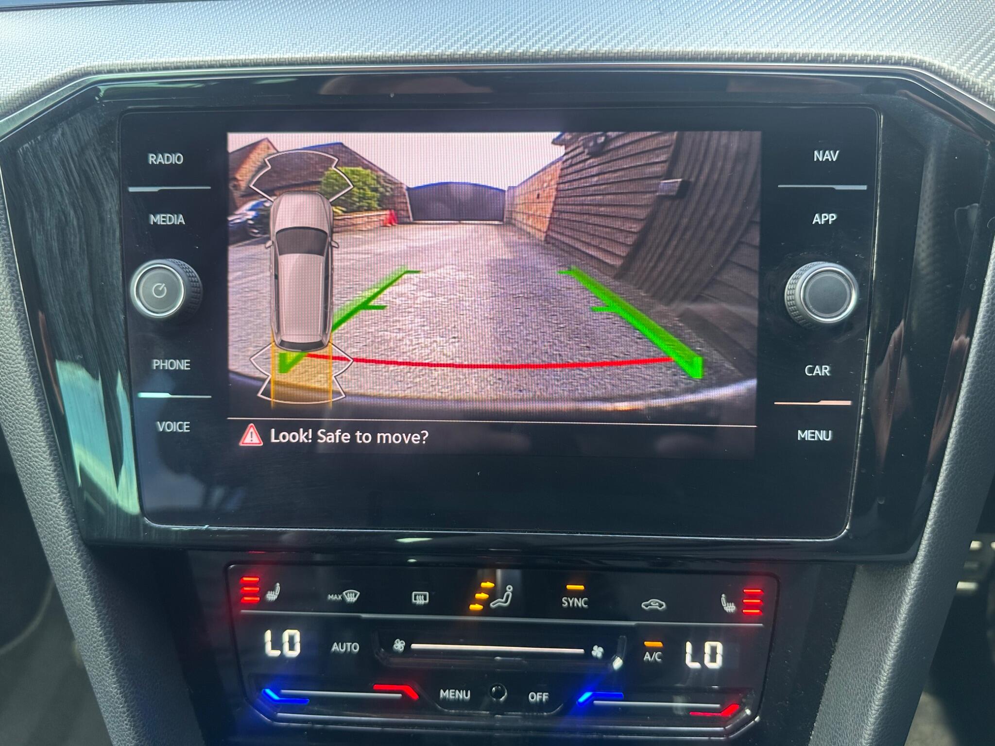 Volkswagen Passat 2.0 TDI EVO R-Line DSG Euro 6 (s/s) 5dr 5dr Automatic 2026