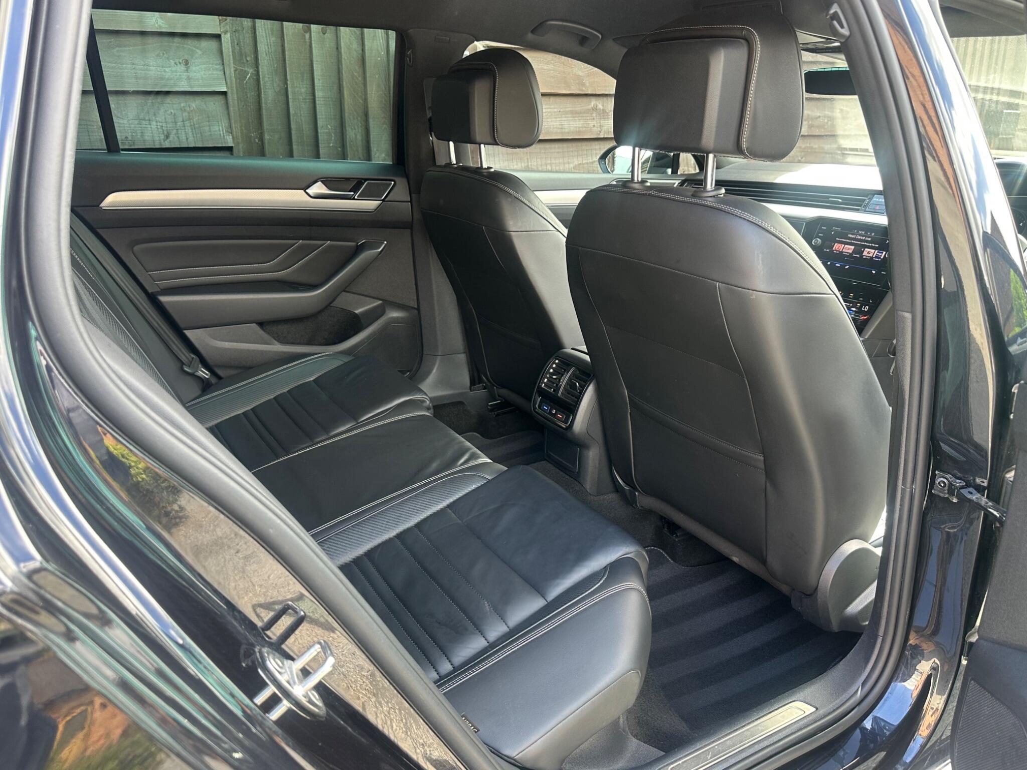 Volkswagen Passat 2.0 TDI EVO R-Line DSG Euro 6 (s/s) 5dr 5dr Automatic 2026