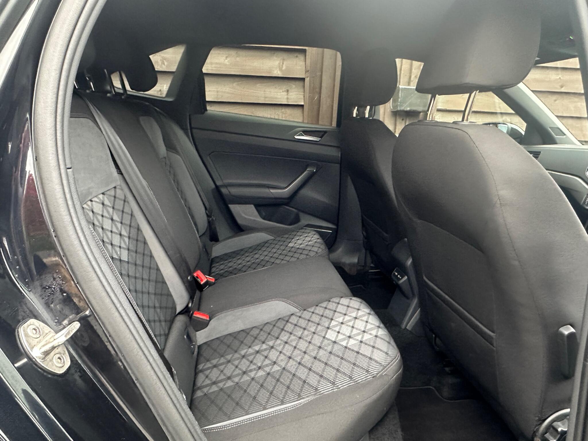 Volkswagen Taigo 1.0 TSI R-Line DSG Euro 6 (s/s) 5dr 5dr Automatic 2026