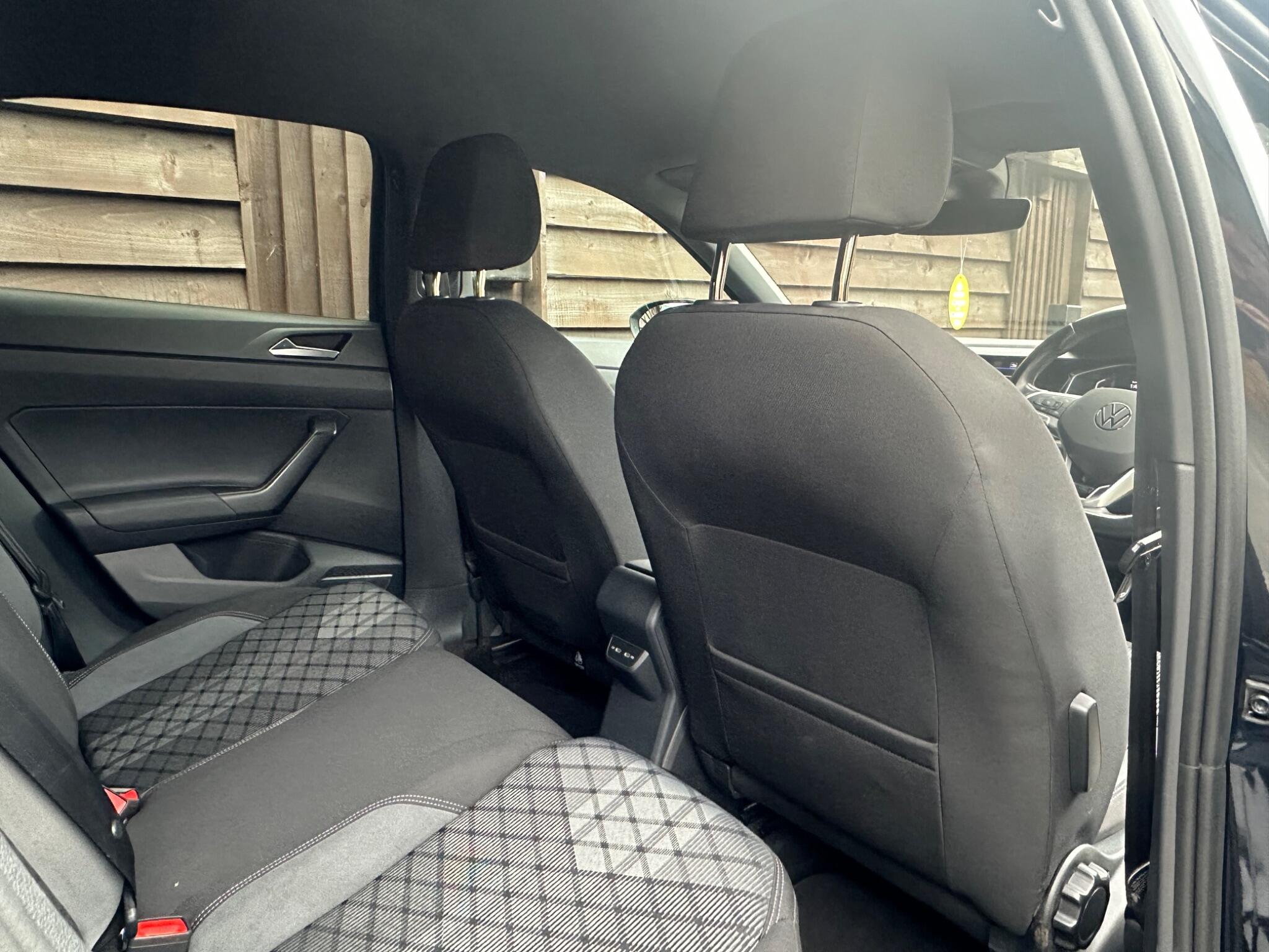 Volkswagen Taigo 1.0 TSI R-Line DSG Euro 6 (s/s) 5dr 5dr Automatic 2026