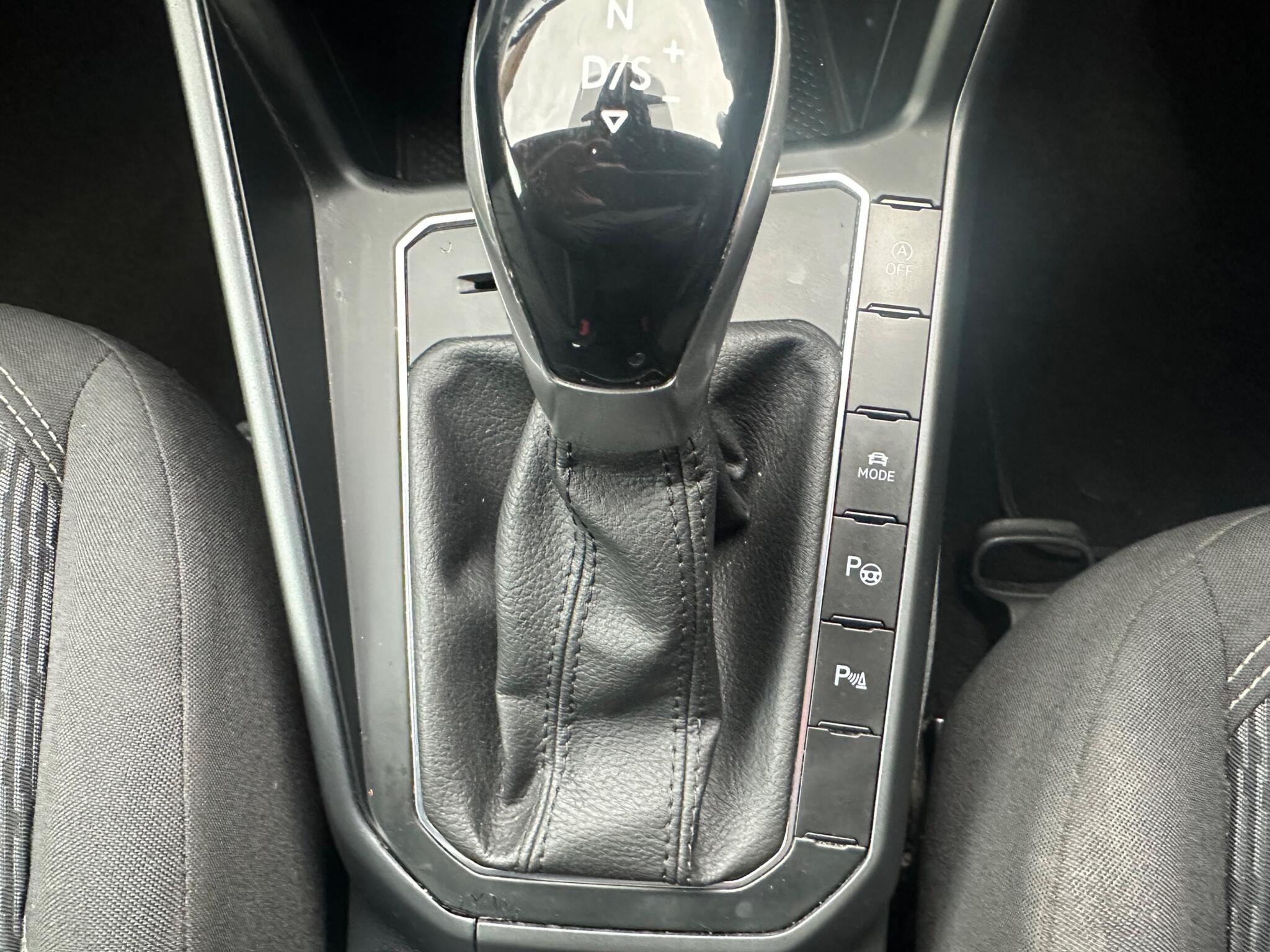 Volkswagen Taigo 1.0 TSI R-Line DSG Euro 6 (s/s) 5dr 5dr Automatic 2026