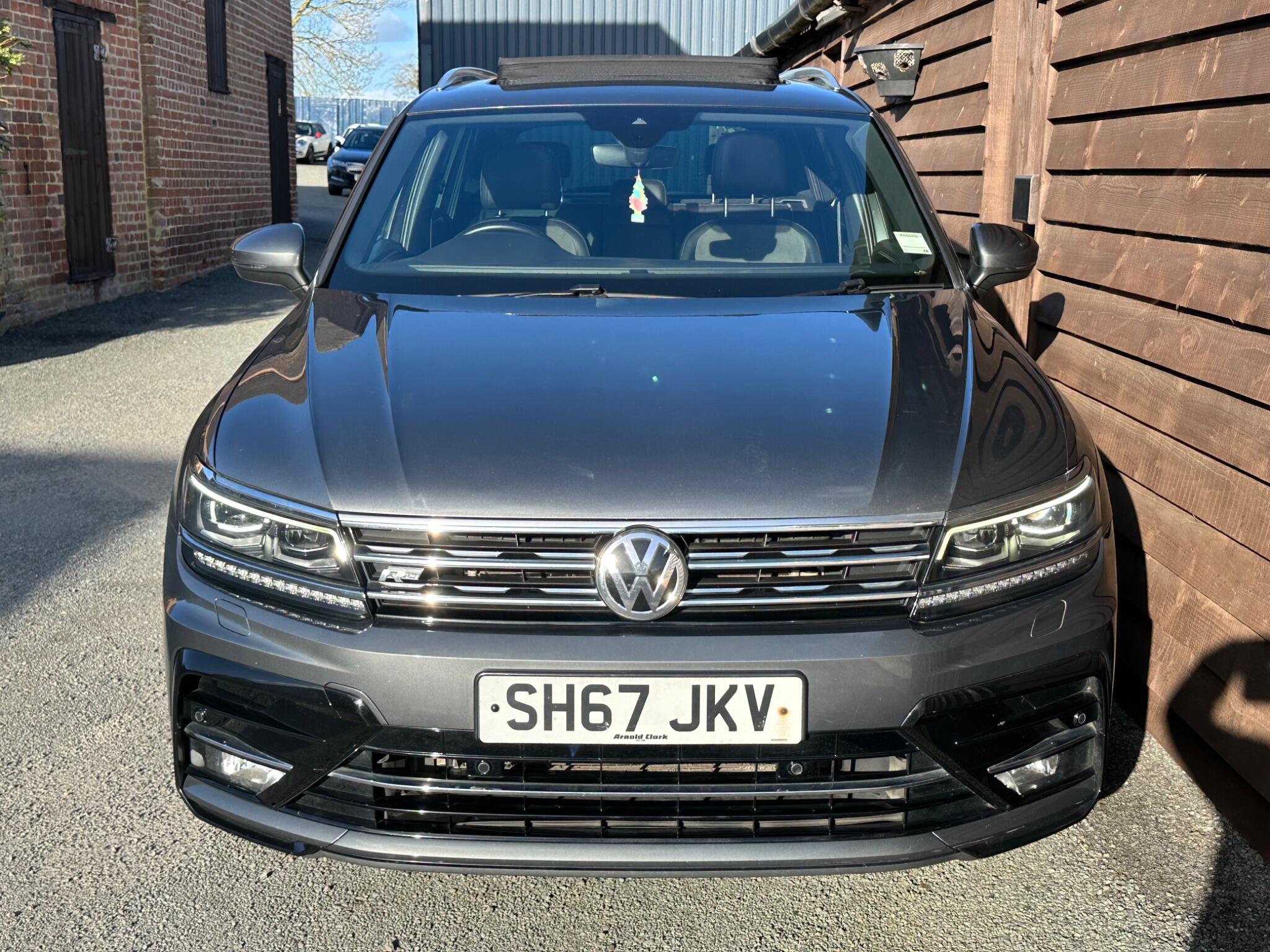 Volkswagen Tiguan 2.0 TDI R-Line DSG 4Motion Euro 6 (s/s) 5dr 5dr Automatic 2026