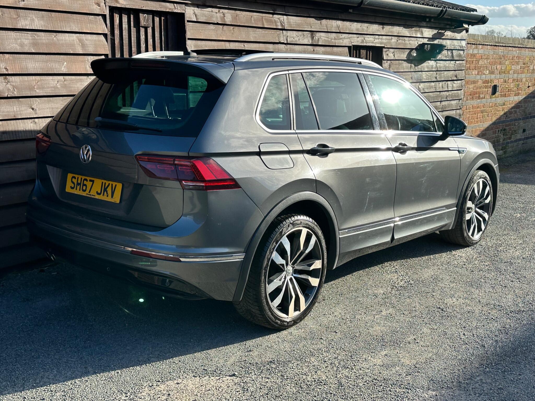 Volkswagen Tiguan 2.0 TDI R-Line DSG 4Motion Euro 6 (s/s) 5dr 5dr Automatic 2026