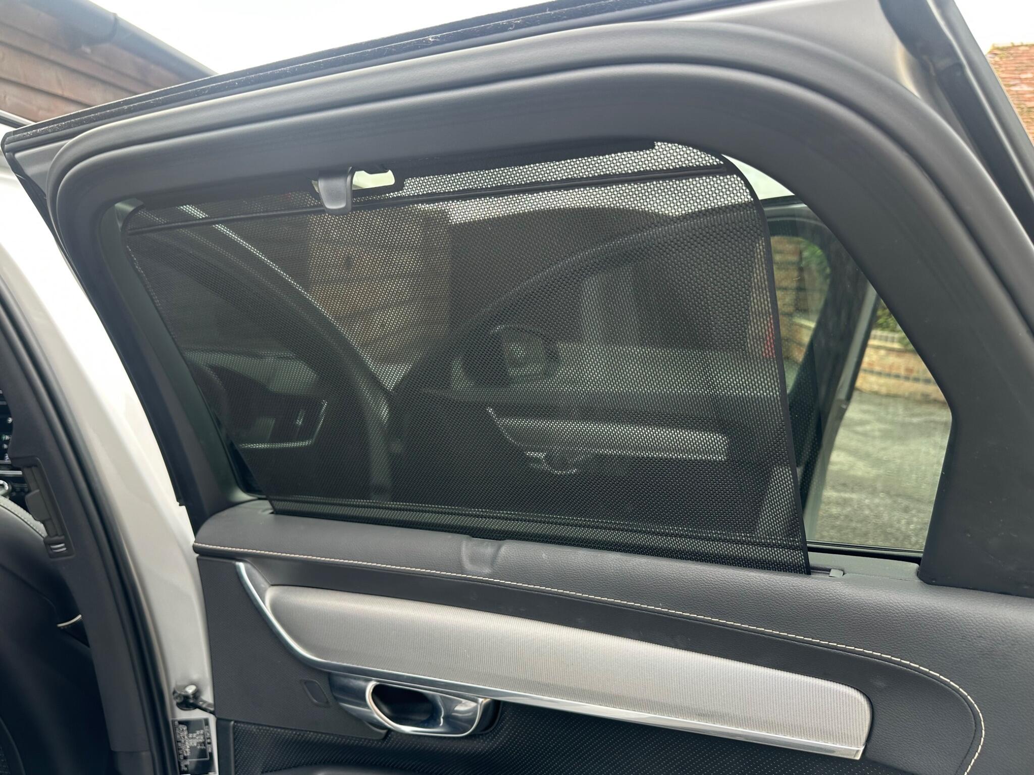 Volvo V90 2.0 D5 R-Design Auto AWD Euro 6 (s/s) 5dr 5dr Automatic 2026