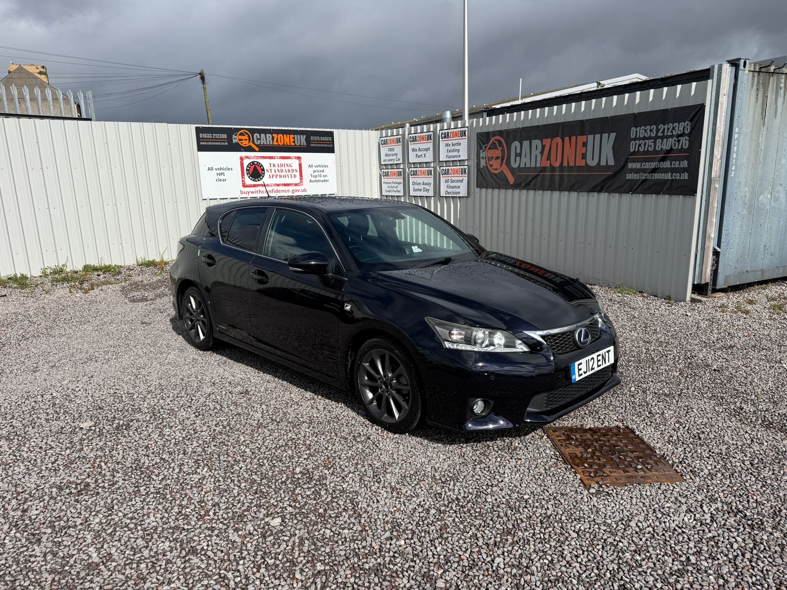 2012 Lexus CT 1.8 200h F Sport CVT Euro 5 (s/s) 5dr, exterior view 2