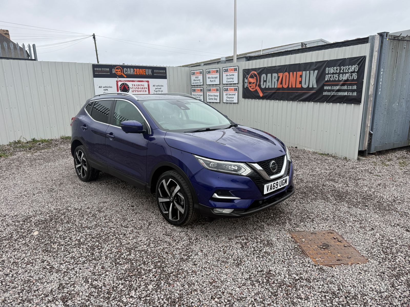 2020 Nissan Qashqai 1.3 DIG-T Tekna Euro 6 (s/s) 5dr, exterior view 2