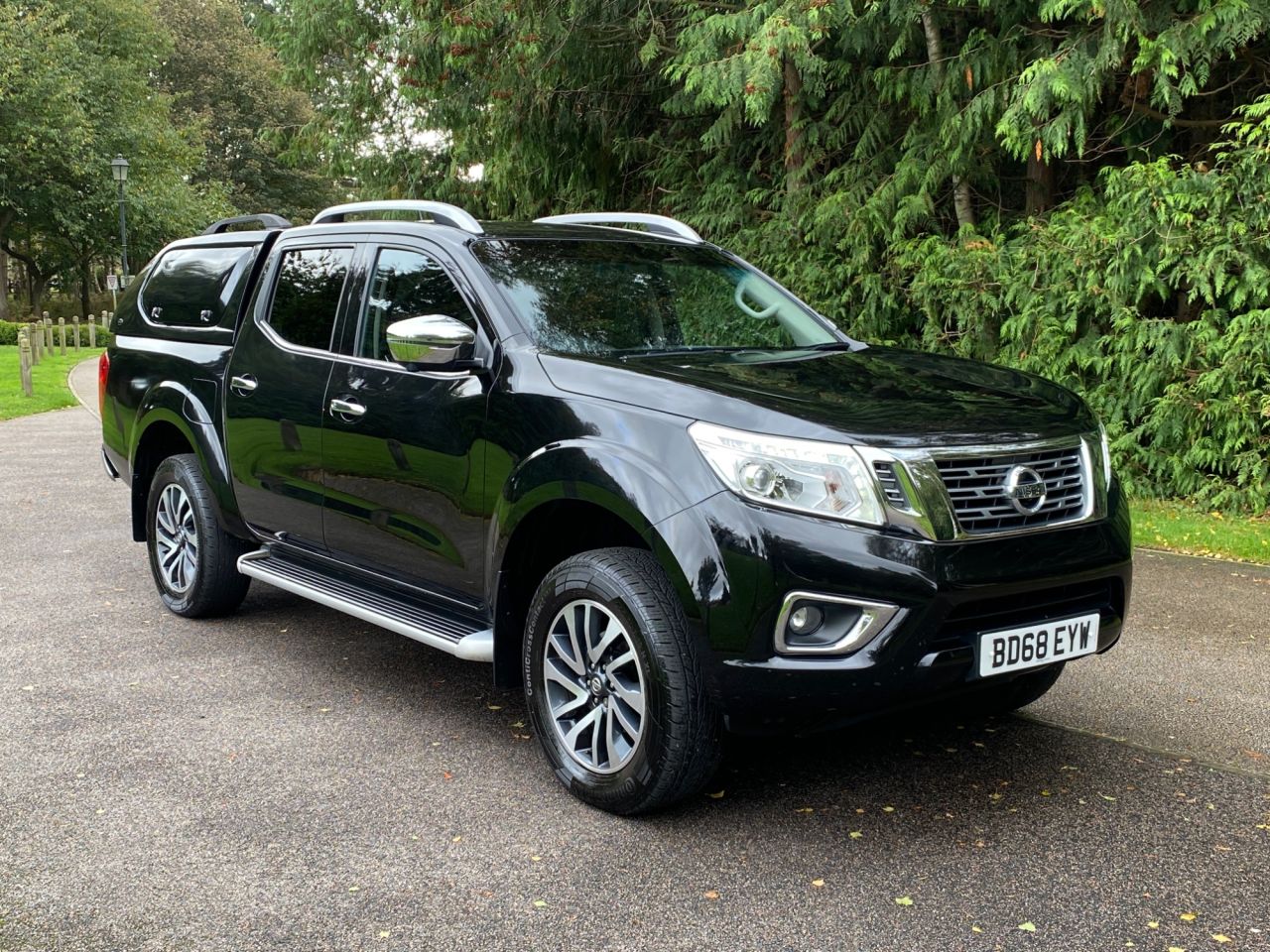 Used Nissan NAVARA 2.3 dCi Tekna Automatic Double Cab 190bhp WARRANTY OCT  2023 2018 4dr Automatic (BD68EYW)