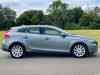 Volvo V40 2.0 D2 SE Lux Nav Hatchback 5dr Diesel Manual Euro 6 (s/s) (120 ps) 5dr Manual 2025