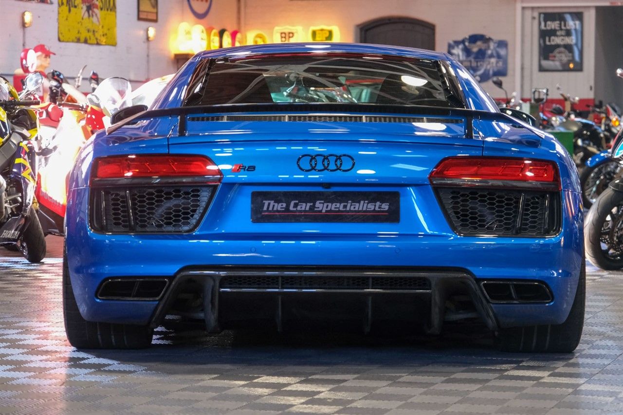 Audi R8 5.2 FSI V10 Plus Coupe 2dr Petrol S Tronic quattro Euro 6 (s/s) (610 ps) 2dr Automatic 2026