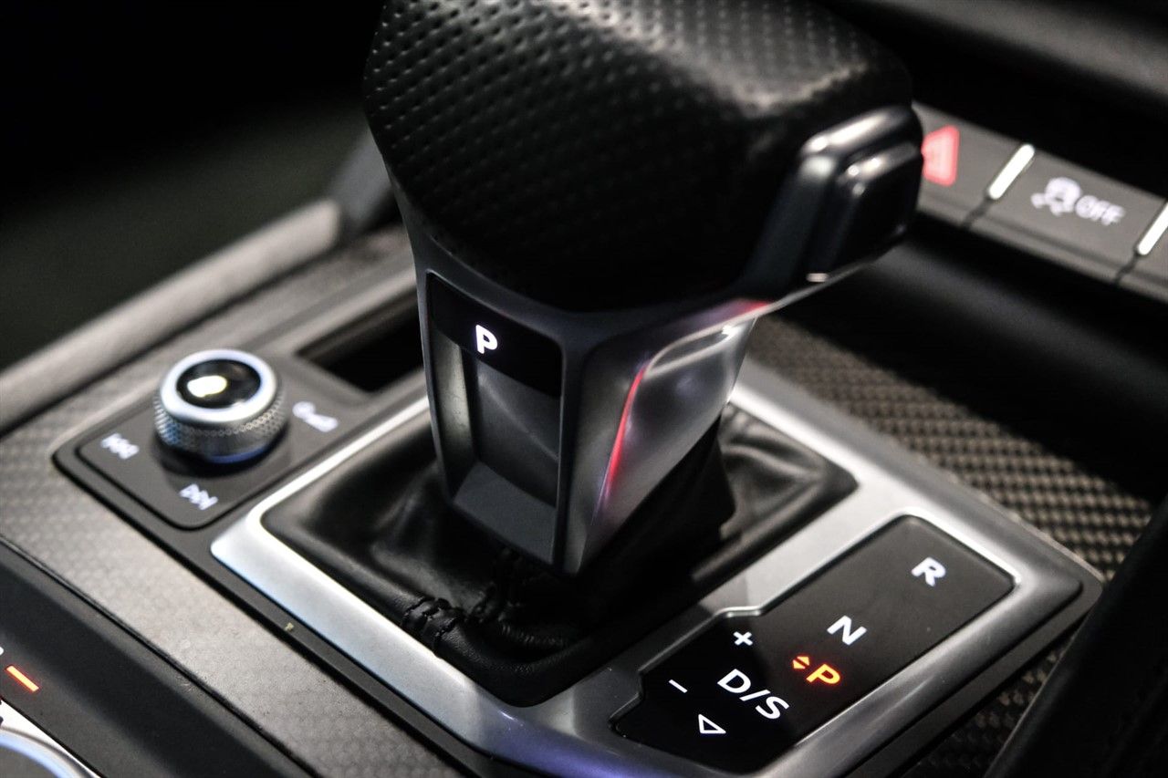 Audi R8 5.2 FSI V10 Plus Coupe 2dr Petrol S Tronic quattro Euro 6 (s/s) (610 ps) 2dr Automatic 2026