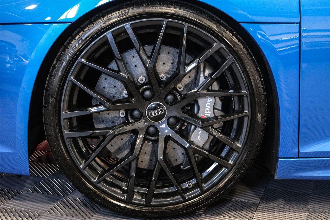 Audi R8 5.2 FSI V10 Plus Coupe 2dr Petrol S Tronic quattro Euro 6 (s/s) (610 ps) 2dr Automatic 2026