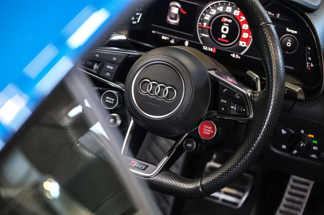 Audi R8 5.2 FSI V10 Plus Coupe 2dr Petrol S Tronic quattro Euro 6 (s/s) (610 ps) 2dr Automatic 2026