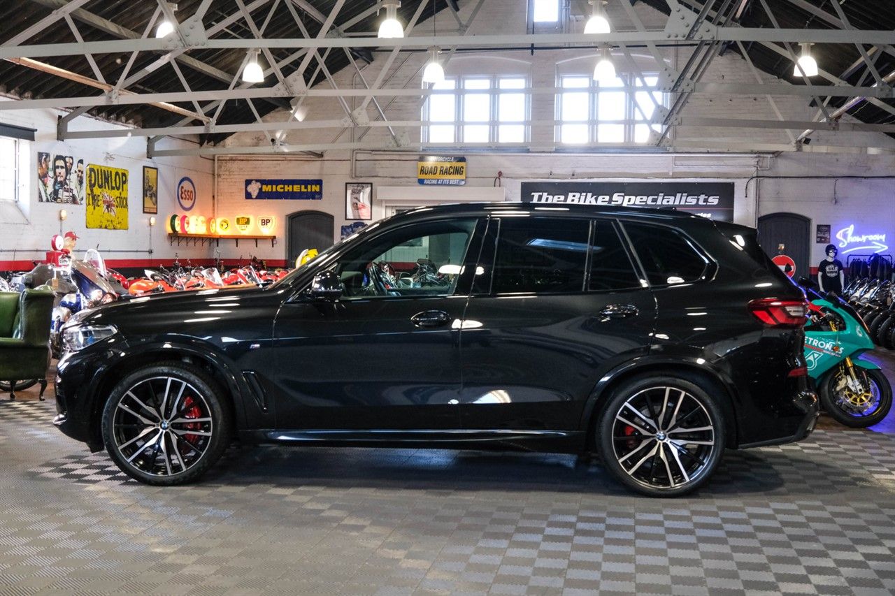 BMW X5 3.0 30d MHT M Sport SUV 5dr Diesel Hybrid Auto xDrive Euro 6 (s/s) (286 ps) 5dr Automatic 2026