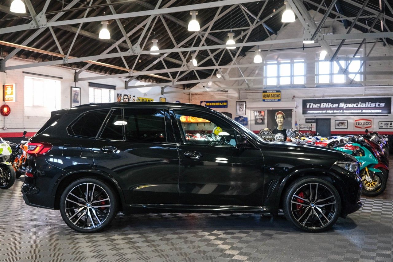 BMW X5 3.0 30d MHT M Sport SUV 5dr Diesel Hybrid Auto xDrive Euro 6 (s/s) (286 ps) 5dr Automatic 2026