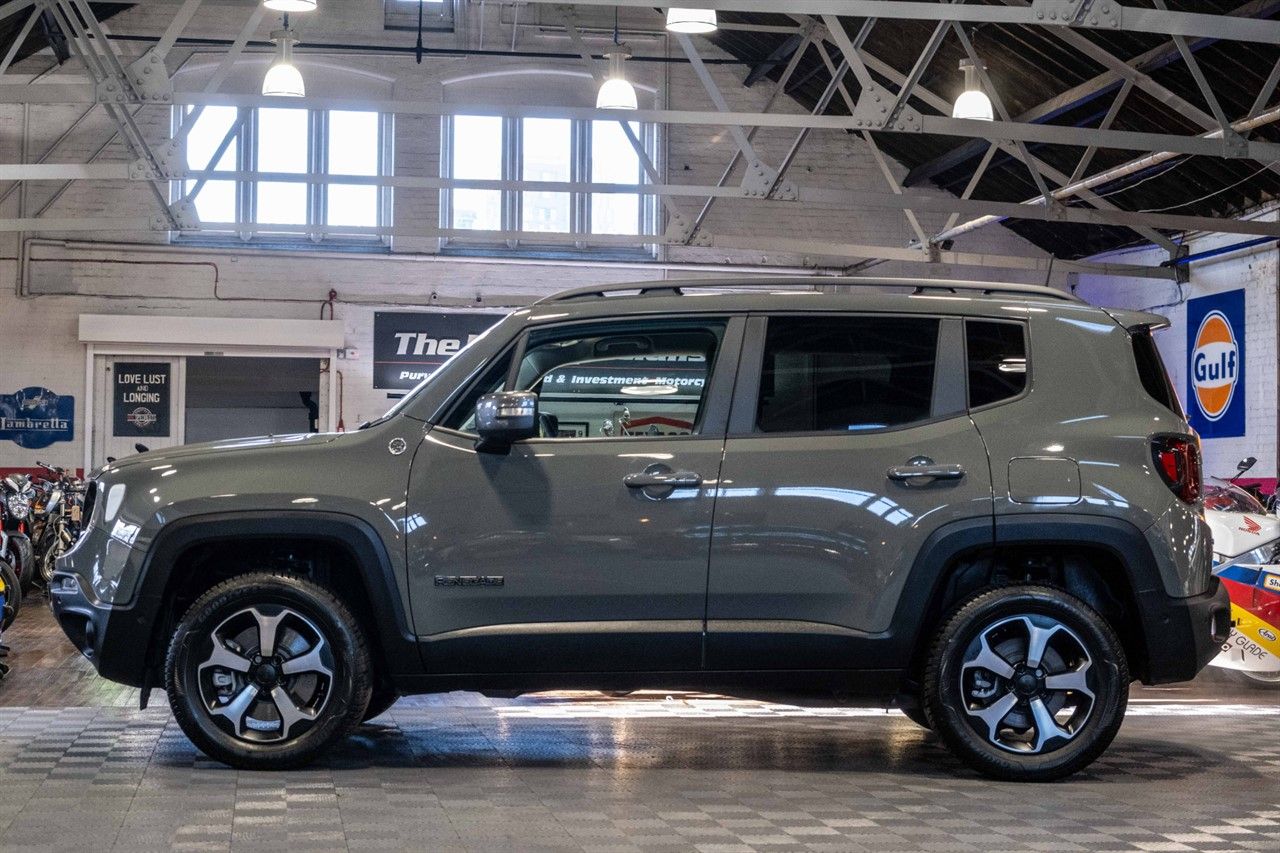 Jeep Renegade 1.3 GSE T4 11.4kWh Trailhawk SUV 5dr Petrol Plug-in Hybrid Auto 4xe Euro 6 (s/s) (240 ps) 5dr Automatic 2026