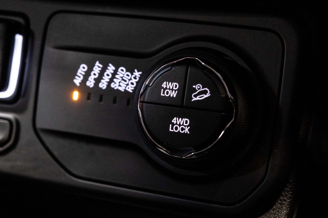 Jeep Renegade 1.3 GSE T4 11.4kWh Trailhawk SUV 5dr Petrol Plug-in Hybrid Auto 4xe Euro 6 (s/s) (240 ps) 5dr Automatic 2026