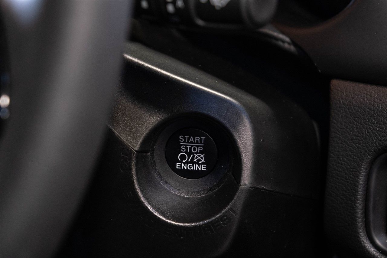 Jeep Renegade 1.3 GSE T4 11.4kWh Trailhawk SUV 5dr Petrol Plug-in Hybrid Auto 4xe Euro 6 (s/s) (240 ps) 5dr Automatic 2026