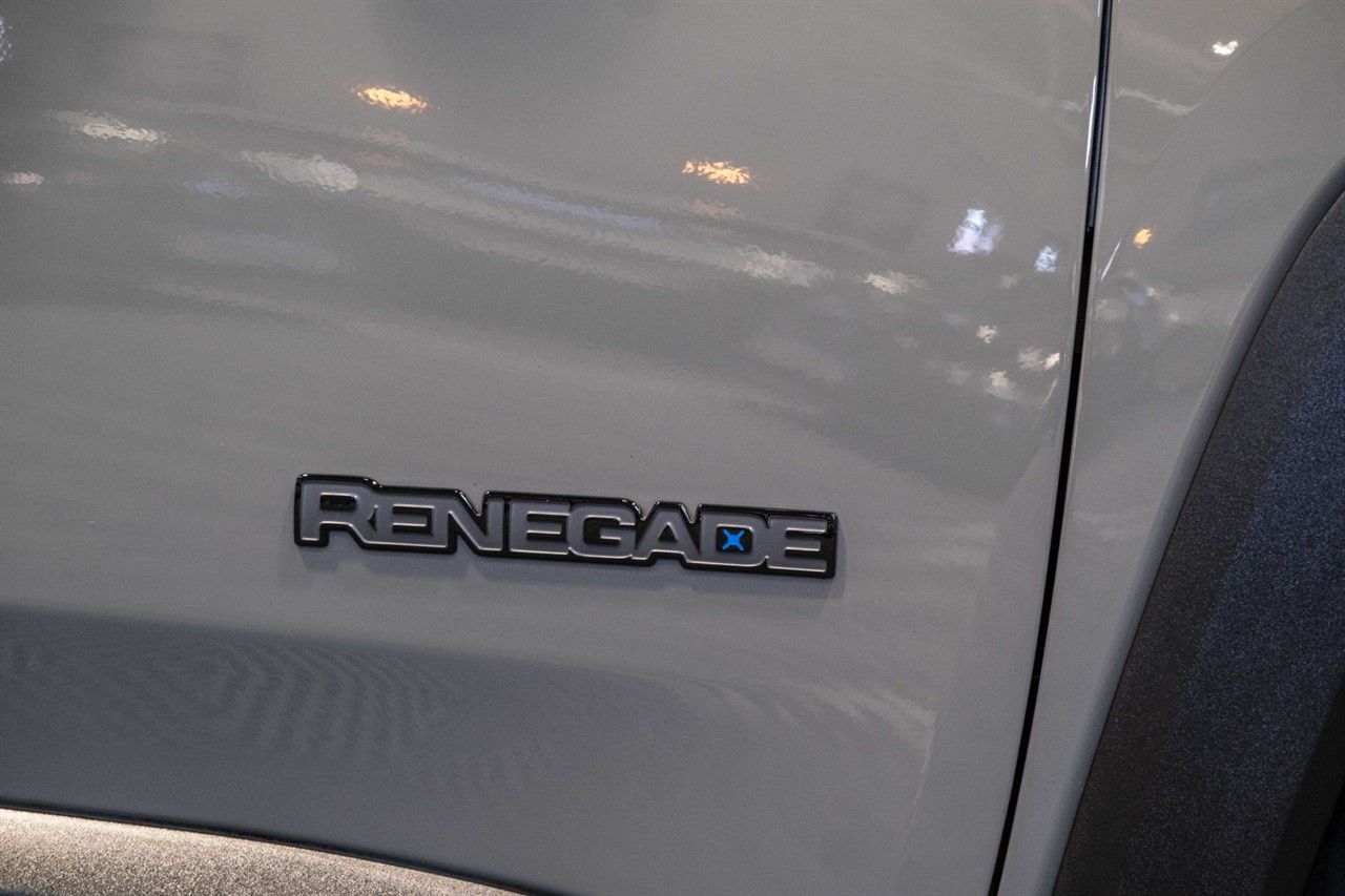 Jeep Renegade 1.3 GSE T4 11.4kWh Trailhawk SUV 5dr Petrol Plug-in Hybrid Auto 4xe Euro 6 (s/s) (240 ps) 5dr Automatic 2026