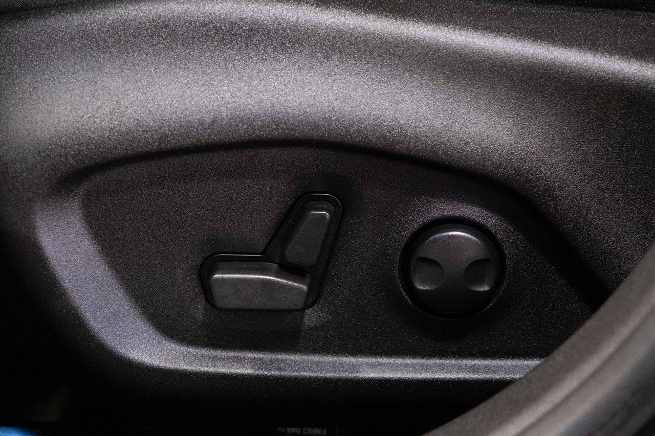 Jeep Renegade 1.3 GSE T4 11.4kWh Trailhawk SUV 5dr Petrol Plug-in Hybrid Auto 4xe Euro 6 (s/s) (240 ps) 5dr Automatic 2026