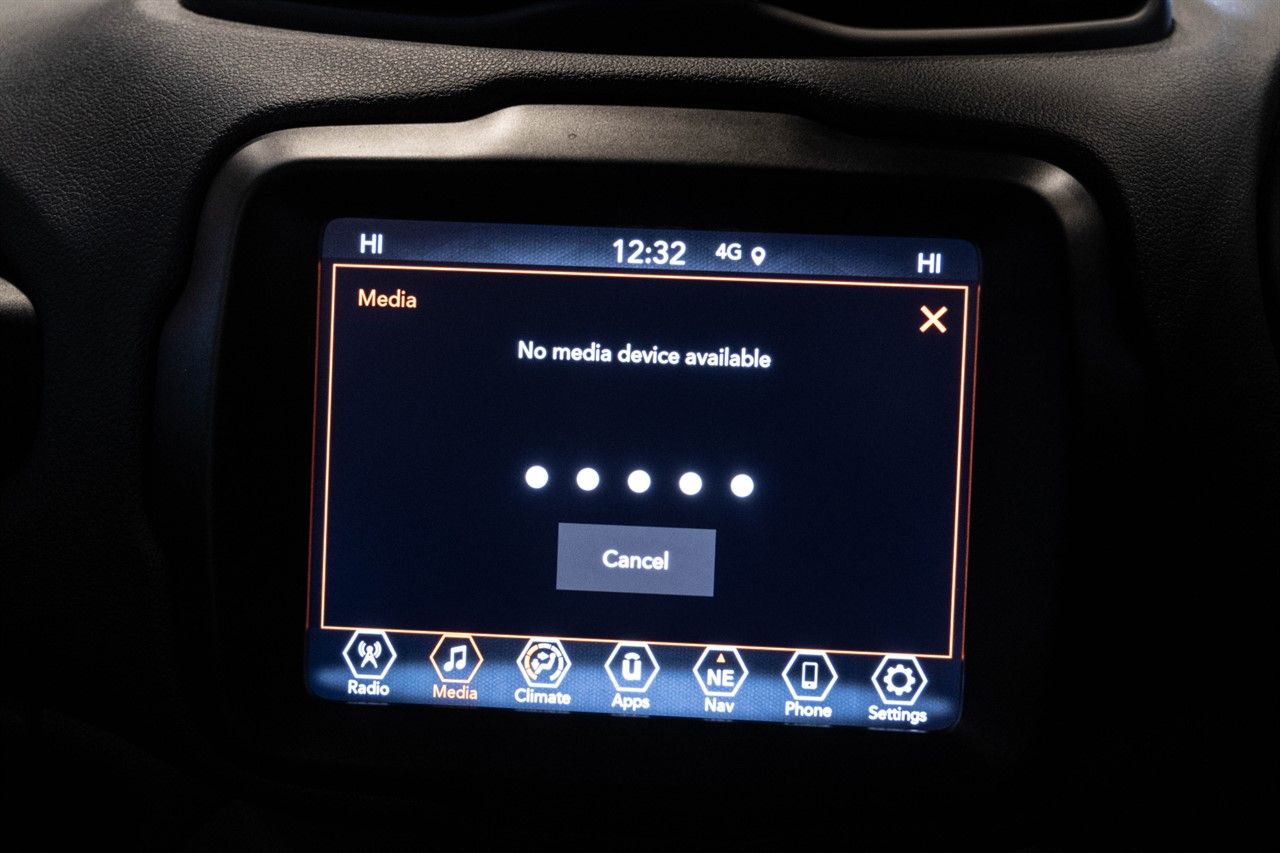 Jeep Renegade 1.3 GSE T4 11.4kWh Trailhawk SUV 5dr Petrol Plug-in Hybrid Auto 4xe Euro 6 (s/s) (240 ps) 5dr Automatic 2026