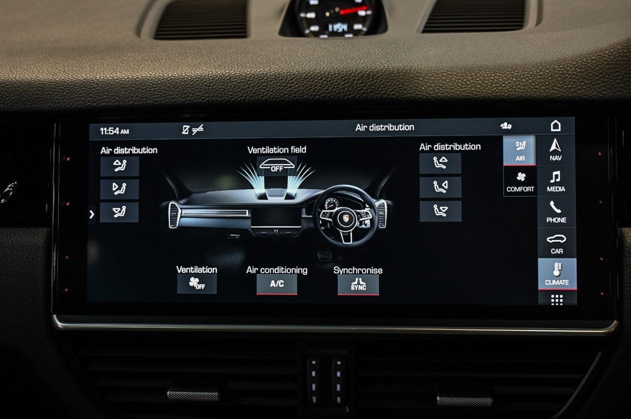 Porsche Cayenne 3.0T V6 Coupe 5dr Petrol TiptronicS 4WD Euro 6 (s/s) (340 ps) 5dr Automatic 2026