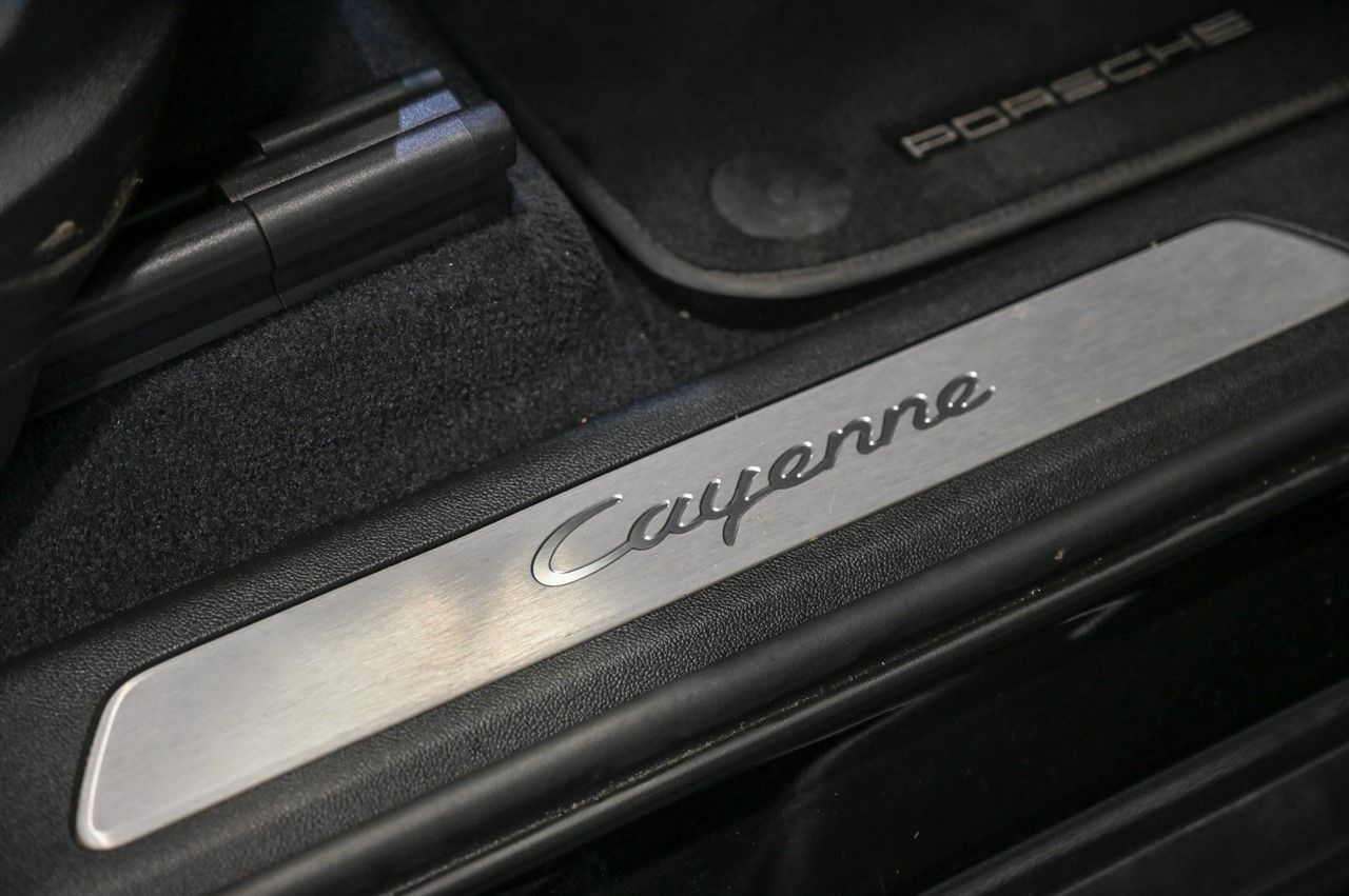 Porsche Cayenne 3.0T V6 Coupe 5dr Petrol TiptronicS 4WD Euro 6 (s/s) (340 ps) 5dr Automatic 2026