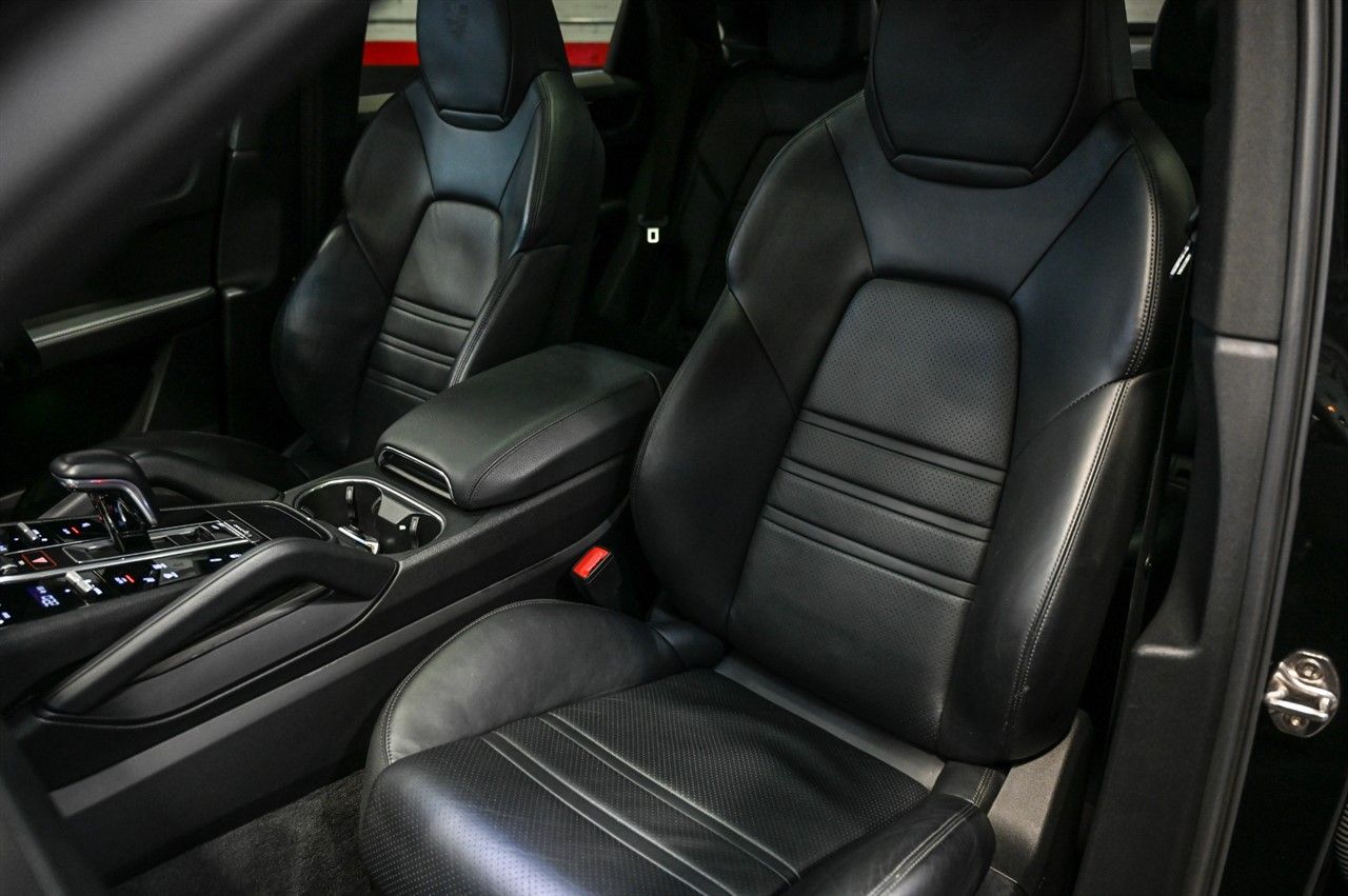 Porsche Cayenne 3.0T V6 Coupe 5dr Petrol TiptronicS 4WD Euro 6 (s/s) (340 ps) 5dr Automatic 2026