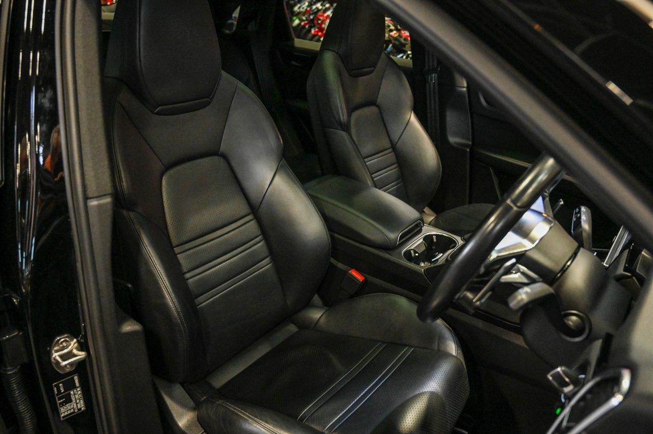 Porsche Cayenne 3.0T V6 Coupe 5dr Petrol TiptronicS 4WD Euro 6 (s/s) (340 ps) 5dr Automatic 2026