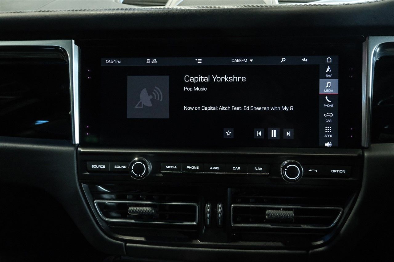 Porsche Macan 3.0T V6 S SUV 5dr Petrol PDK 4WD Euro 6 (s/s) (354 ps) 5dr Automatic 2026