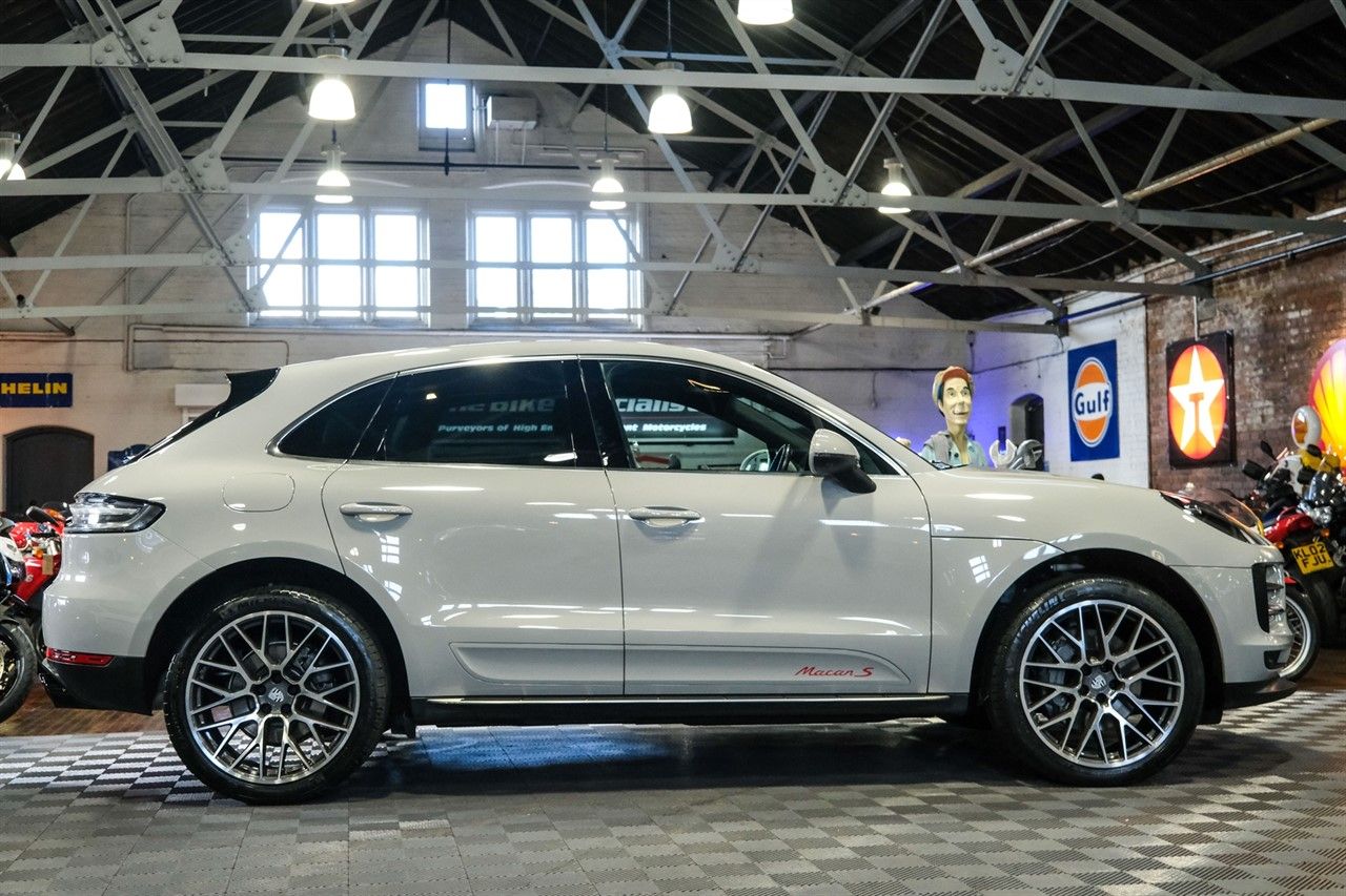 Porsche Macan 3.0T V6 S SUV 5dr Petrol PDK 4WD Euro 6 (s/s) (354 ps) 5dr Automatic 2026