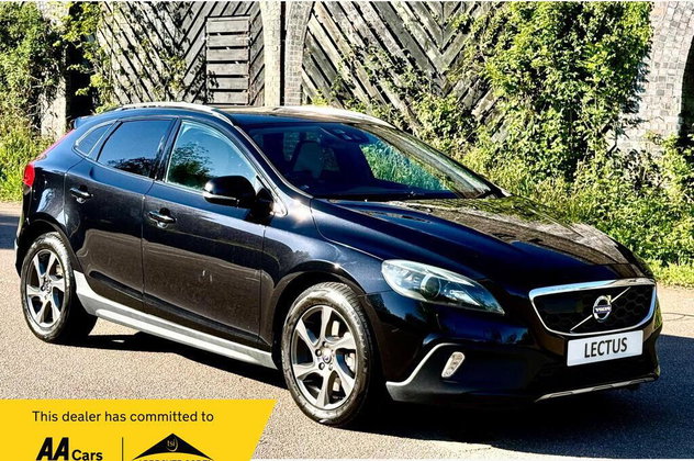 Volvo V40 Cross Country 2.0 T5 Auto AWD Euro 6 (s/s) 5dr