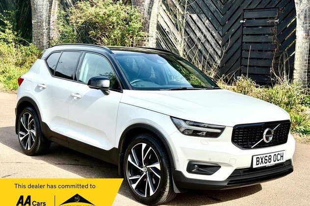 Volvo XC40 2.0 D4 R-Design Auto AWD Euro 6 (s/s) 5dr