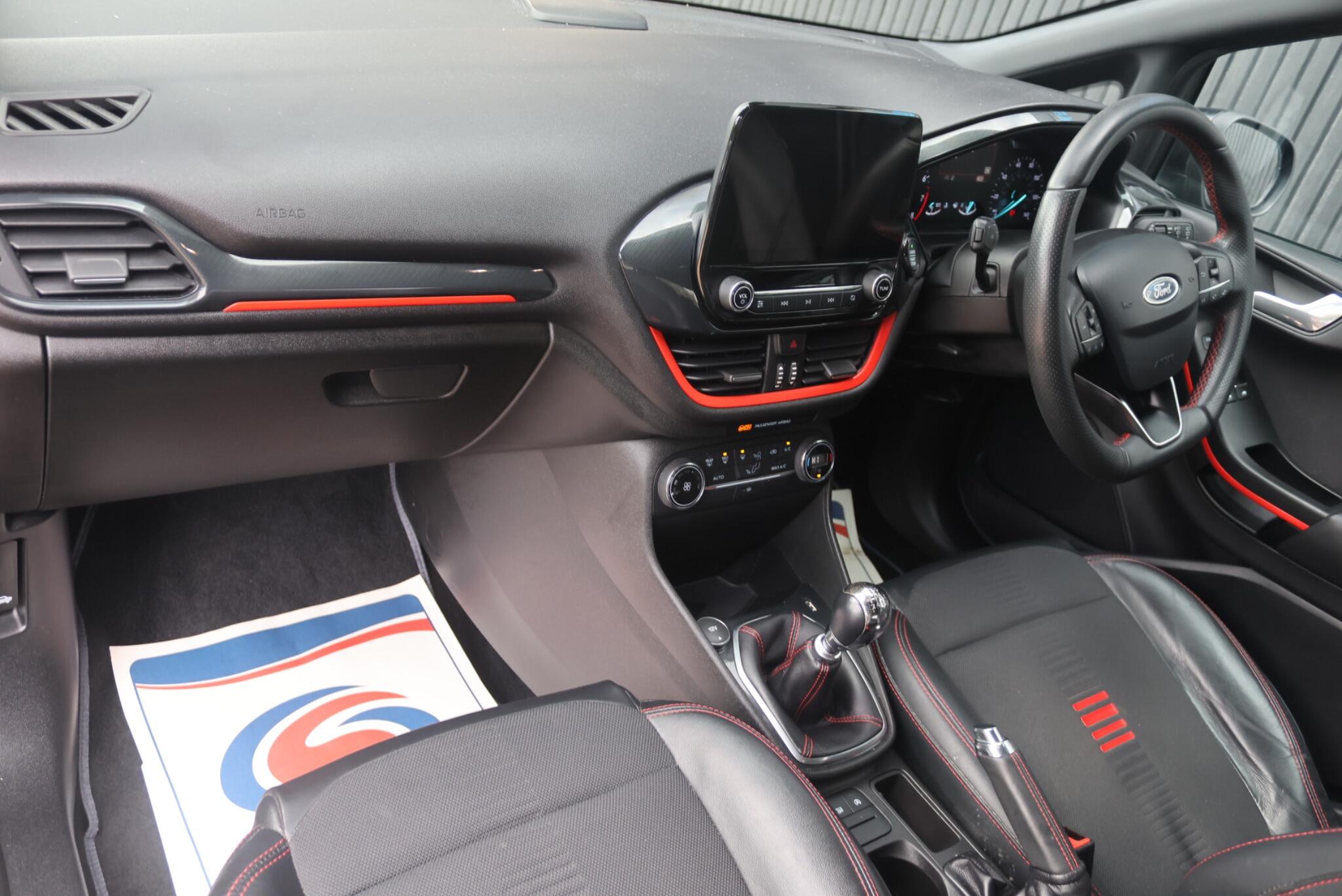 Ford Fiesta 1.0T EcoBoost ST-Line X Euro 6 (s/s) 5dr 5dr Manual 2026