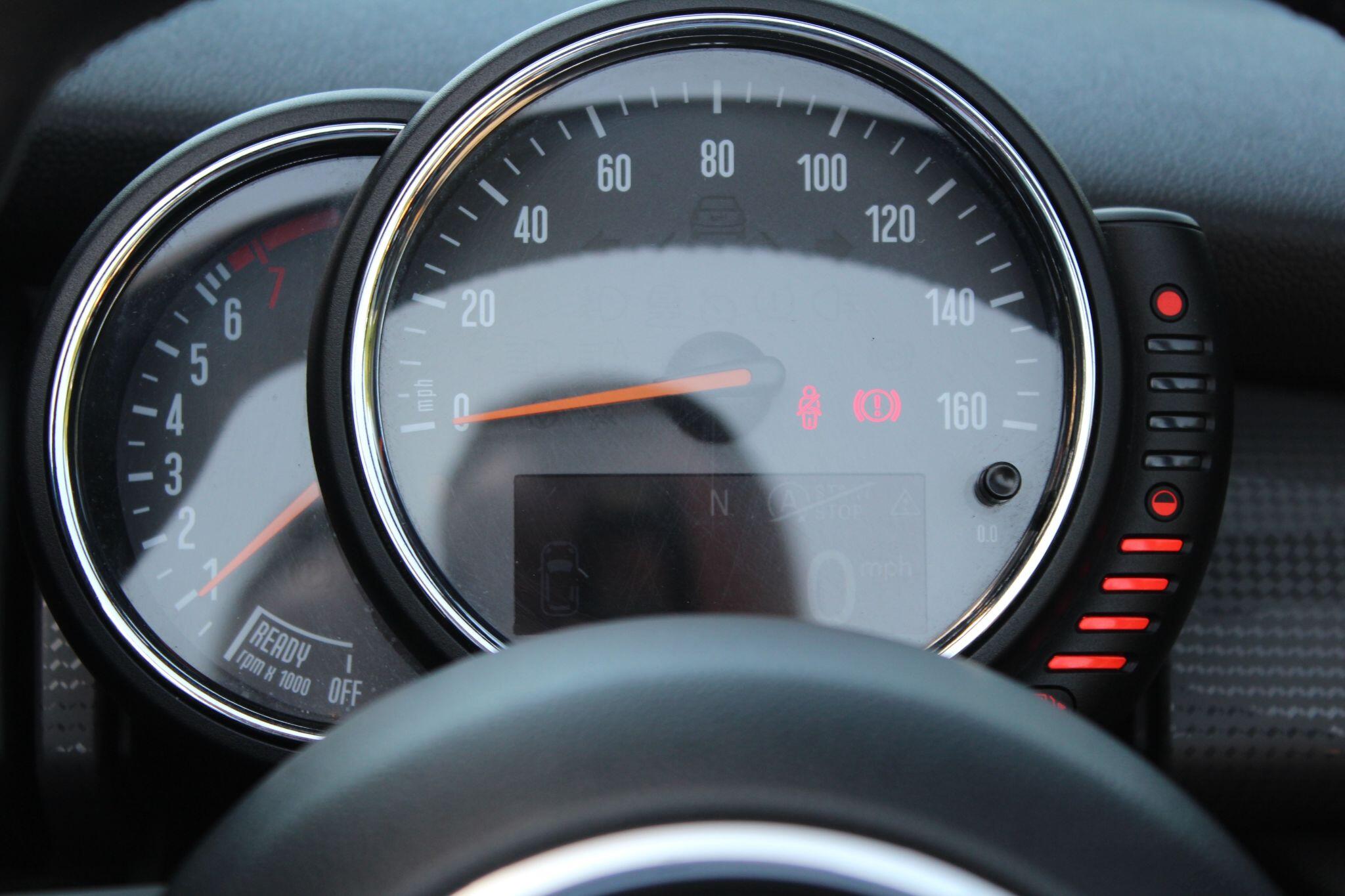 MINI Convertible 1.5 Cooper Euro 6 (s/s) 2dr 2dr Manual 2026