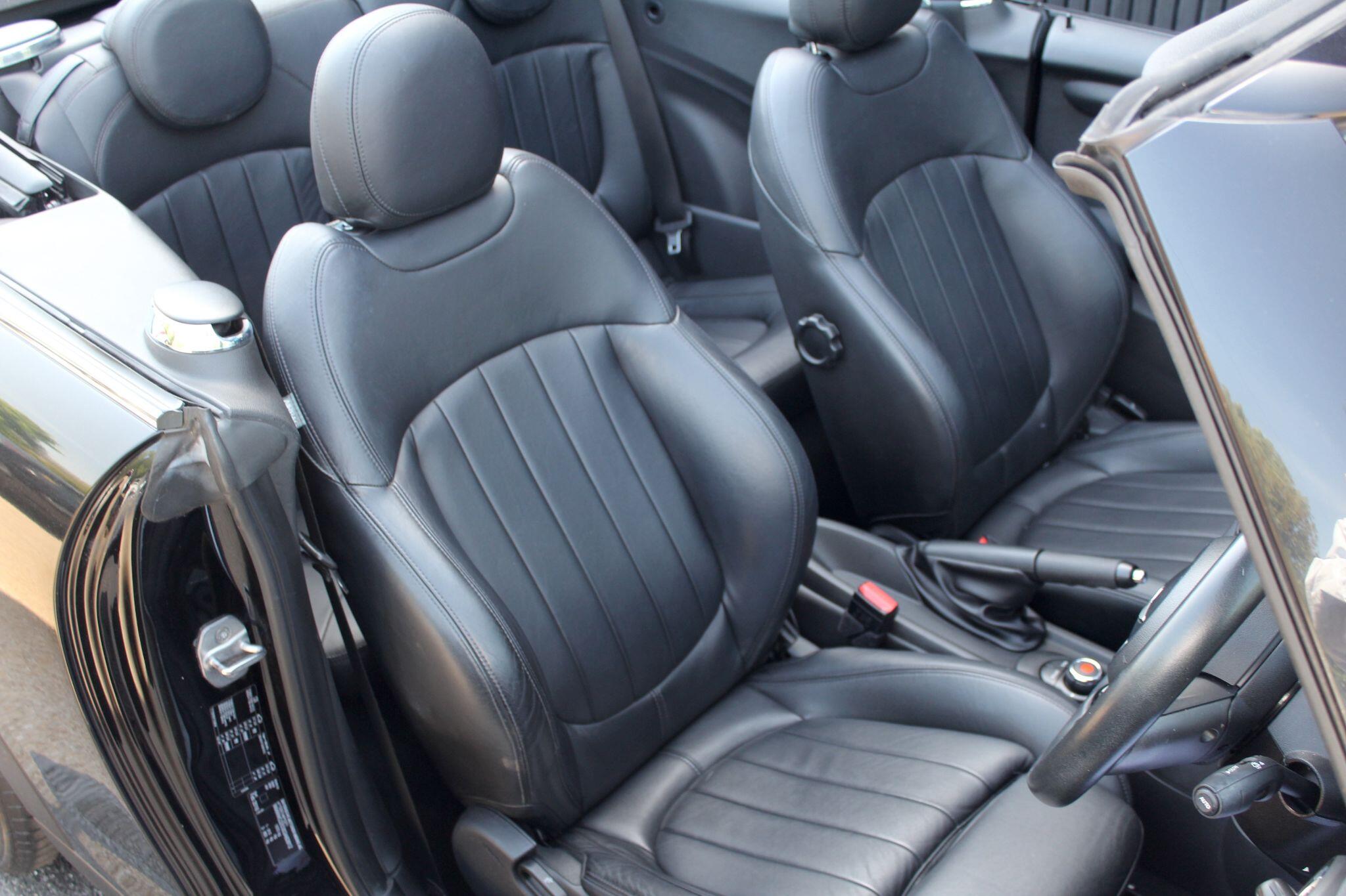 MINI Convertible 1.5 Cooper Euro 6 (s/s) 2dr 2dr Manual 2026