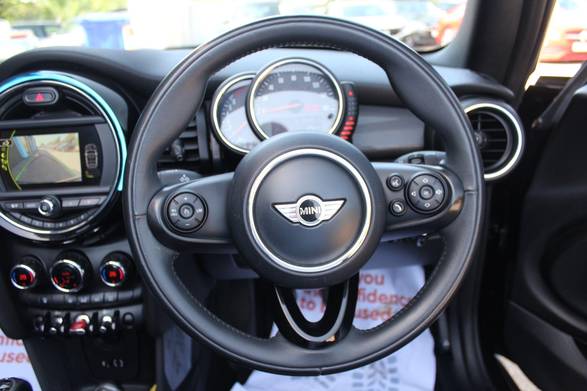 MINI Convertible 1.5 Cooper Euro 6 (s/s) 2dr 2dr Manual 2026