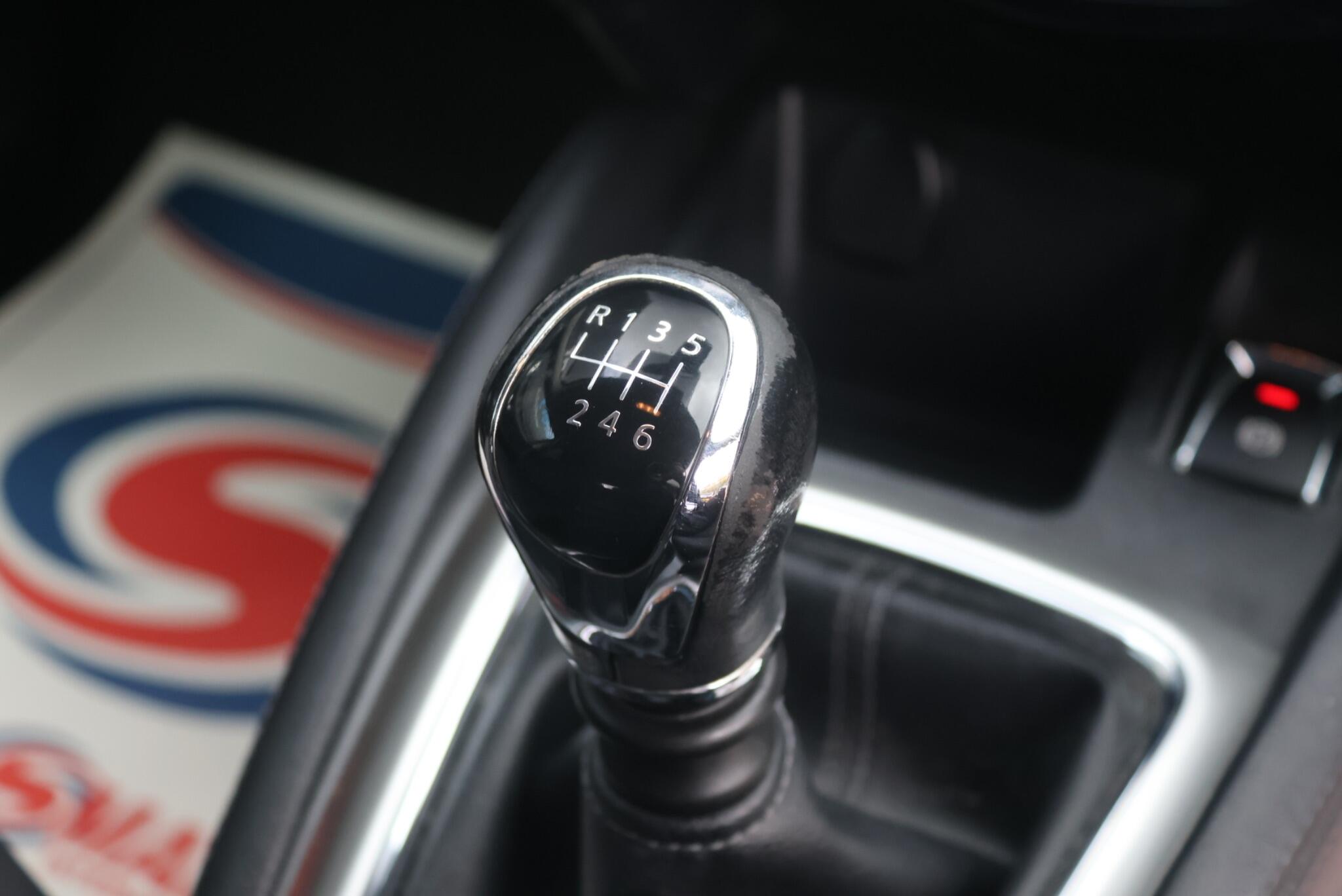 Nissan Qashqai 1.6 dCi N-Connecta Euro 6 (s/s) 5dr 5dr Manual 2026