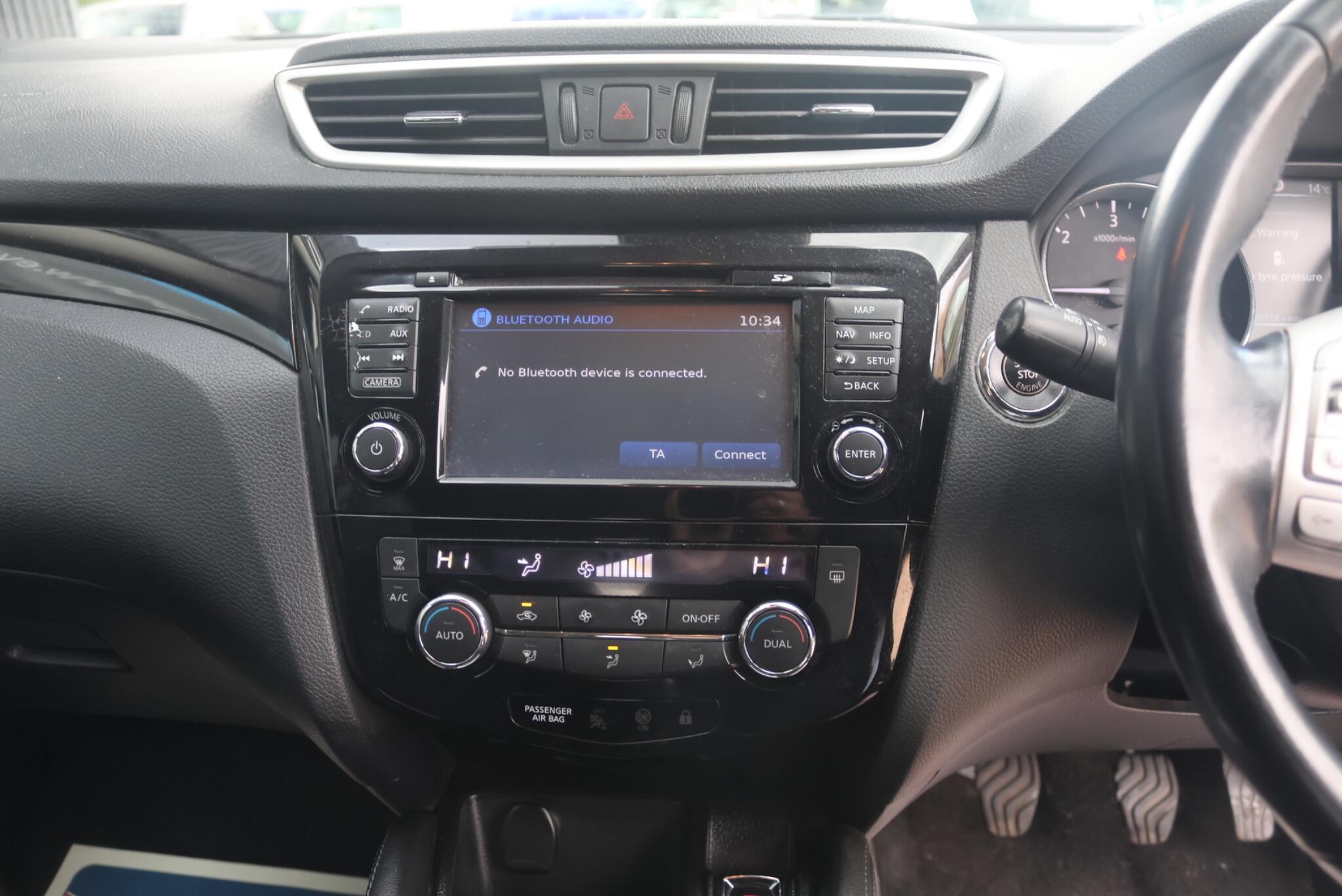 Nissan Qashqai 1.6 dCi N-Connecta Euro 6 (s/s) 5dr 5dr Manual 2026