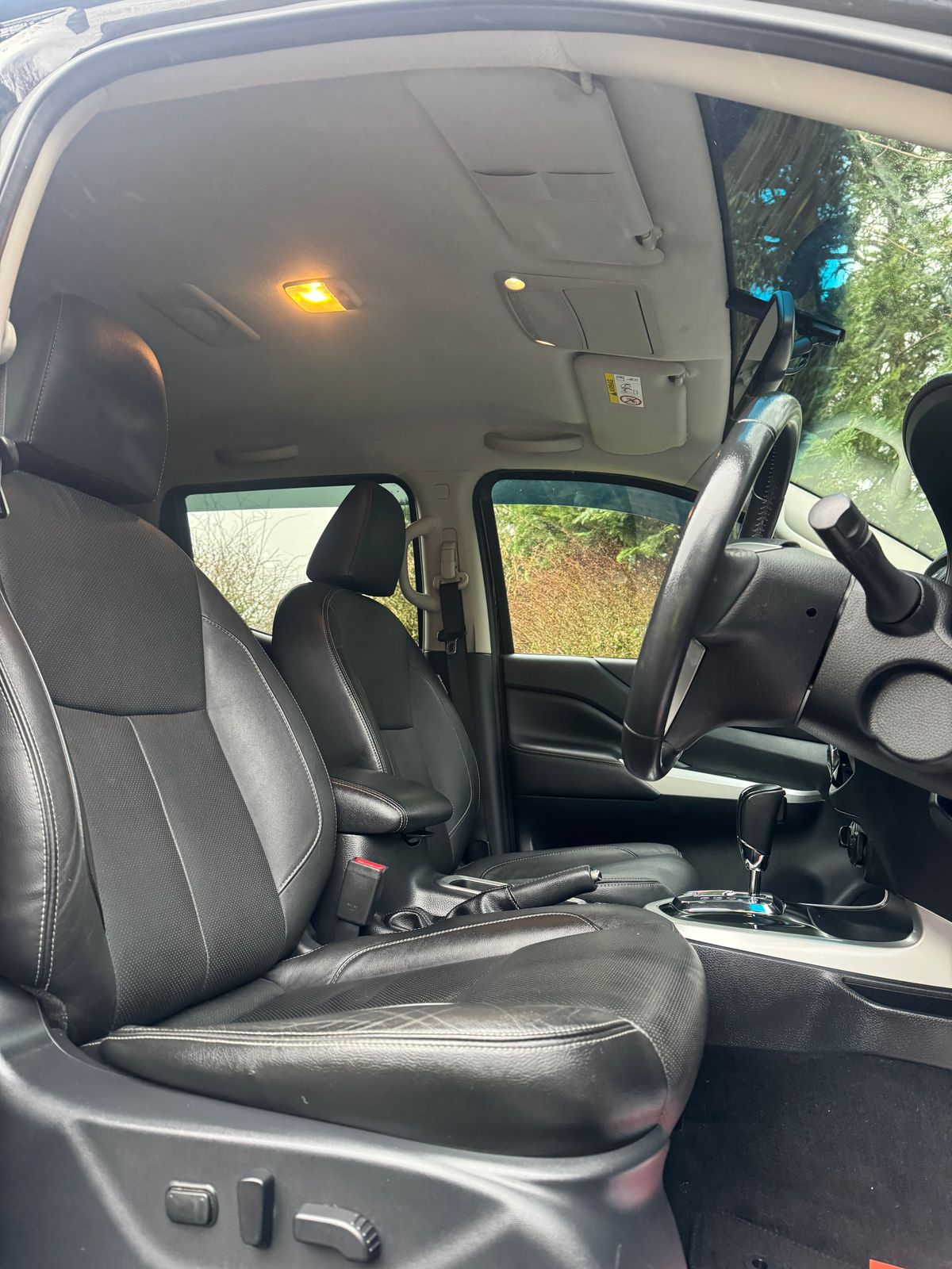 Nissan Navara 2.3 dCi Tekna Pickup Double Cab 4dr Diesel Auto 4WD Euro 6 (190 ps) 4dr Automatic 2026