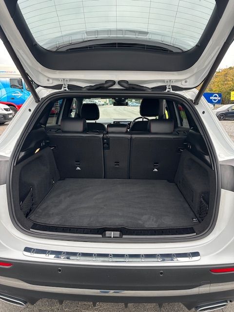 Mercedes-Benz GLA 1.3 GLA200 AMG Line (Executive) SUV 5dr Petrol 7G-DCT Euro 6 (s/s) (163 ps) 5dr Automatic 2021