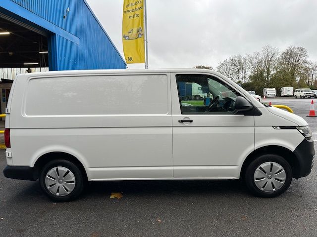 Volkswagen Transporter 2.0 TDI T28 Startline Panel Van 5dr Diesel Manual FWD SWB Euro 6 (s/s) (110 ps) 5dr Manual 2021