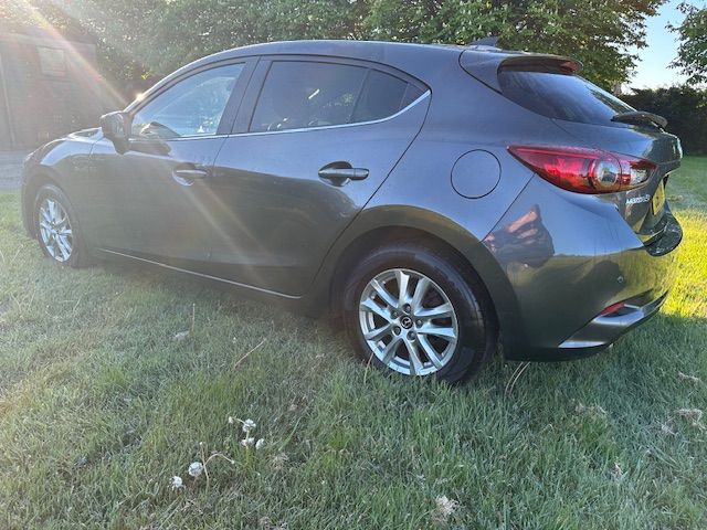 Mazda Mazda3 2.2 SKYACTIV-D SE-L Nav Hatchback 5dr Diesel Manual Euro 6 (s/s) (150 ps) 5dr Manual 2017