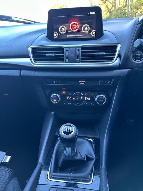 Mazda Mazda3 2.2 SKYACTIV-D SE-L Nav Hatchback 5dr Diesel Manual Euro 6 (s/s) (150 ps) 5dr Manual 2017